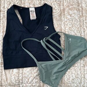 Gymshark BUNDLE Sports Bra Set - Dark Blue and Light Green